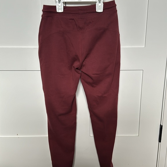 Alphalete Joggers Bordeaux - XS - Picture 2 of 8
